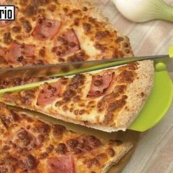 Pizzaschaar - Pizzaknipper - Pizzames - Pizzasnijder - 2 In 1 Pizzaschep - Groen - Culinario - Keukenschaar -Tefal Shop 550x352