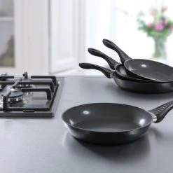 BK Easy Basic Ceramic Koekenpan - Ø30 Cm - PFAS-vrij -Tefal Shop 550x366 100