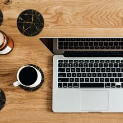 KitchenYeah Onderzetters Voor Glazen - Onderzetters - Zwart - Goud - Marmer Look - 10x10 Cm - Rond - 6 Stuks -Tefal Shop 550x366 38