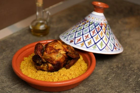 CRAFLAIR ~ Tajine ~ Ø 30 Cm ~ Geschikt Voor Inductie - Adapter ~ Handgemaakt ~ Geglazuurd Keramiek 8 CRAFLAIR ~ Tajine ~ Ø 30 Cm ~ Geschikt Voor Inductie - Adapter ~ Handgemaakt ~ Geglazuurd Keramiek - Afbeelding 6