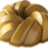 Tulband Bakvorm "Braided Bundt "- Nordic Ware | Premier Gold 1 Tulband Bakvorm "Braided Bundt "- Nordic Ware | Premier Gold -Tefal Shop 550x408