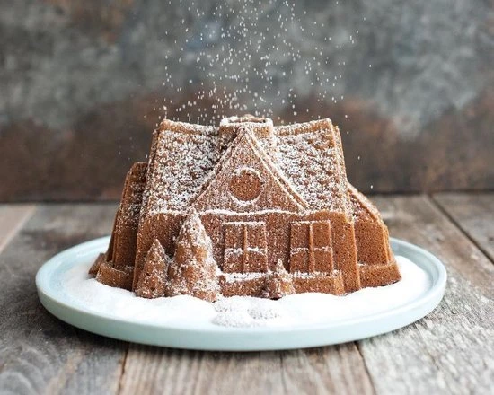 Bakvorm "Gingerbread House Pan" - Nordic Ware | Sparkling Silver Holiday 10 Bakvorm "Gingerbread House Pan" - Nordic Ware | Sparkling Silver Holiday - Afbeelding 8