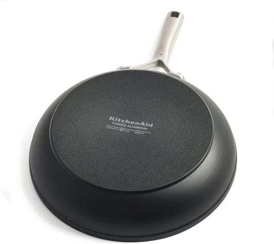 KitchenAid Forged Hardened Aluminium Koekenpannenset - 20+24+28cm - Inductie 8 KitchenAid Forged Hardened Aluminium Koekenpannenset - 20+24+28cm - Inductie - Afbeelding 6