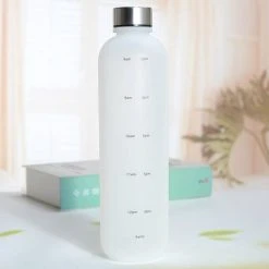 Designed On 45th | Drinkfles | Drinkfles 1 Liter | Waterfles Met Tijdmarkering | Mat Wit | Herbruikbaar | Zilveren Dop -Tefal Shop 550x535 7