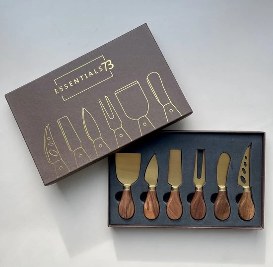 ESSENTIALS73 Luxe Kaasmessenset 6-delig Goudkleurig - Kaasmesjes - Kaas - Messen Set - Kaasmes - Messenset - Kaasmessen - Goud - Kaasplank - Walnotenhout 12 ESSENTIALS73 Luxe Kaasmessenset 6-delig Goudkleurig - Kaasmesjes - Kaas - Messen Set - Kaasmes - Messenset - Kaasmessen - Goud - Kaasplank - Walnotenhout - Afbeelding 10