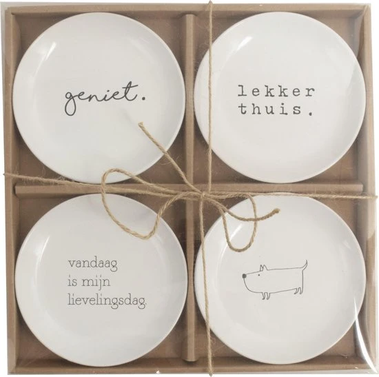 Gusta® Bord Set Van 4 Stuks ø15cm . Met Tekst Geniet / Lekker/ Vandaag Is Mijn Lievelingsdag /hondje Gusta 3 Gusta® Bord Set Van 4 Stuks ø15cm . Met Tekst Geniet / Lekker/ Vandaag Is Mijn Lievelingsdag /hondje Gusta