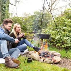 Esschert Design - Driepoot Met Ketting - Haardvuur Accessoires - Staal - Zwart -Tefal Shop 550x550 319