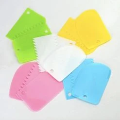 Merkloos Deegschraper | Deegkrabber | Deegsteker | Fondant Schraper Voor Taart / Icing / Cake | Keukentool Deeg Snijder | Spatel Voor Taart | Smoother | Soepel Maker | Cake Beslag Schraper | Rand Decoratie - Kunststof Blauw -Tefal Shop 550x553 4