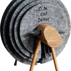 O.N. Der Zetter - Onderzetters Voor Glazen - Houten Schaap Met 12 Vilten Onderzetters - Met Houder - Rond - Grijs - Bruin - Hittebestendig - Decoratie - Housewarming - Coasters - Afscheid - Sinterklaas - Kado Verjaardag Cadeau - Man - Vrouw - 20 Euro