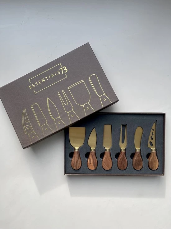 ESSENTIALS73 Luxe Kaasmessenset 6-delig Goudkleurig - Kaasmesjes - Kaas - Messen Set - Kaasmes - Messenset - Kaasmessen - Goud - Kaasplank - Walnotenhout 3 ESSENTIALS73 Luxe Kaasmessenset 6-delig Goudkleurig - Kaasmesjes - Kaas - Messen Set - Kaasmes - Messenset - Kaasmessen - Goud - Kaasplank - Walnotenhout