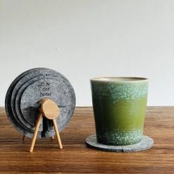 O.N. Der Zetter - Onderzetters Voor Glazen - Houten Schaap Met 12 Vilten Onderzetters - Met Houder - Rond - Grijs - Bruin - Hittebestendig - Decoratie - Housewarming - Coasters - Afscheid - Sinterklaas - Kado Verjaardag Cadeau - Man - Vrouw - 20 Euro -Tefal Shop 550x733 5