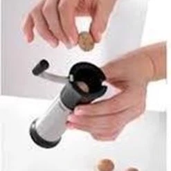 GEFU Nootmuskaatmolen - Laser Cut - RVS 21 GEFU Nootmuskaatmolen - Laser Cut - RVS -Tefal Shop 550x838